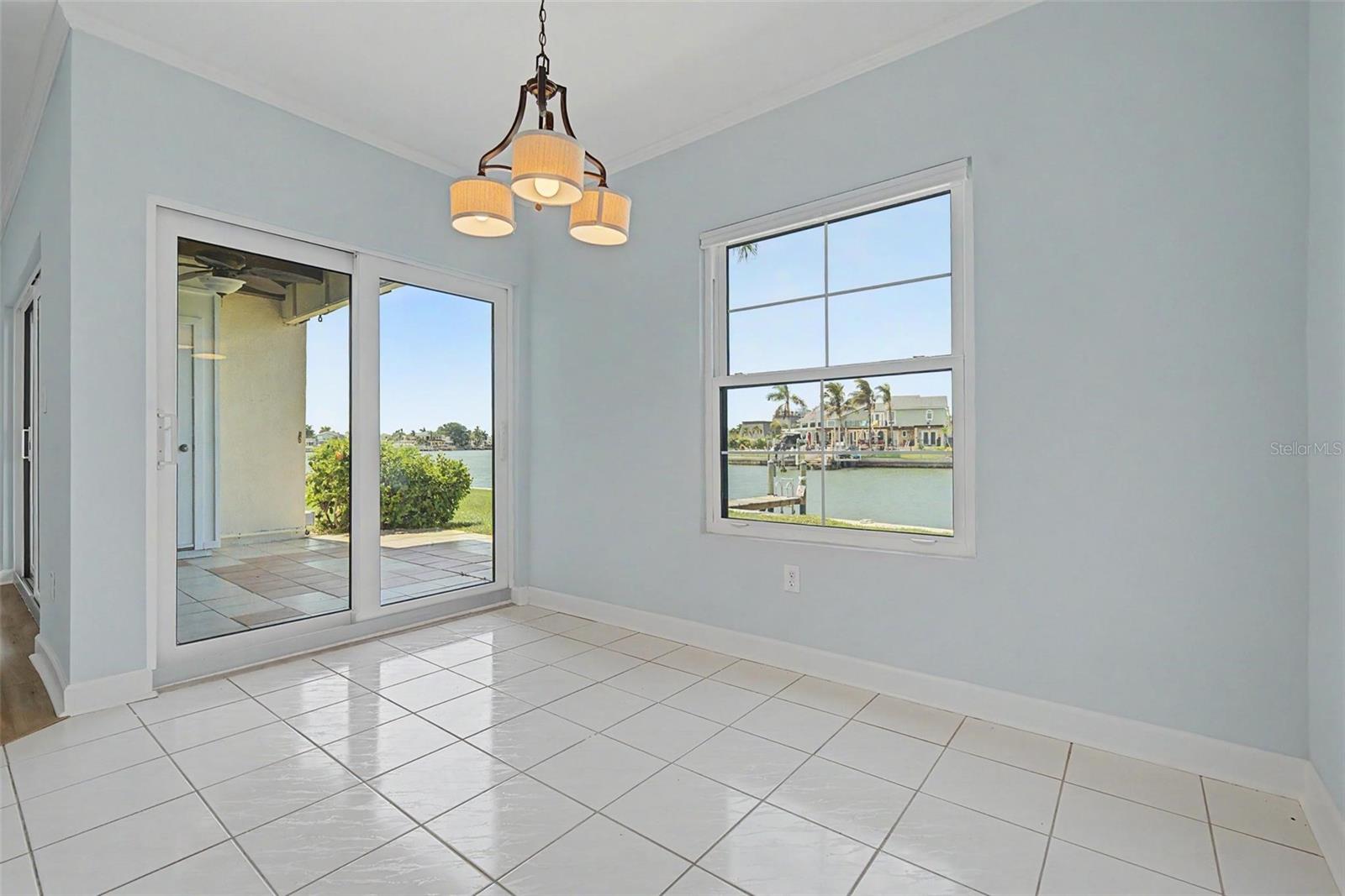 519 Plaza Seville Ct #39 Property Photo 10