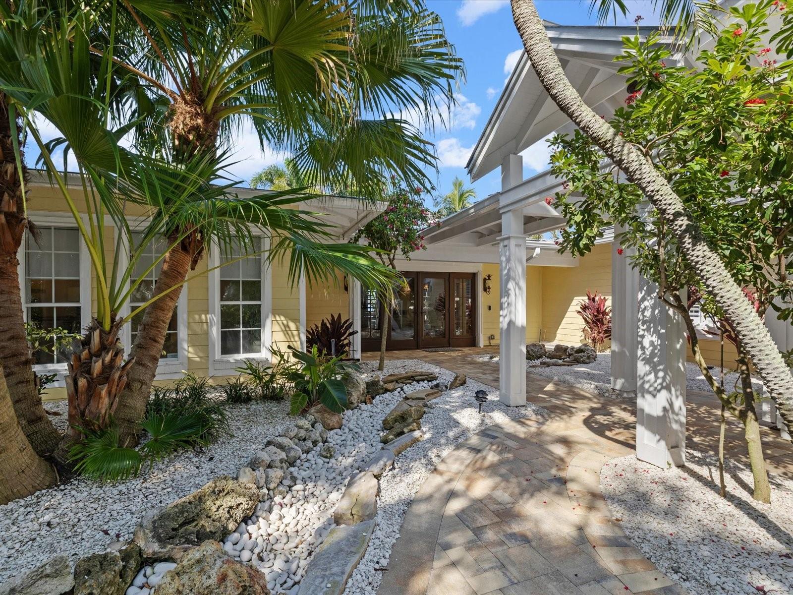 1828 Venetian Point Dr Property Photo 3