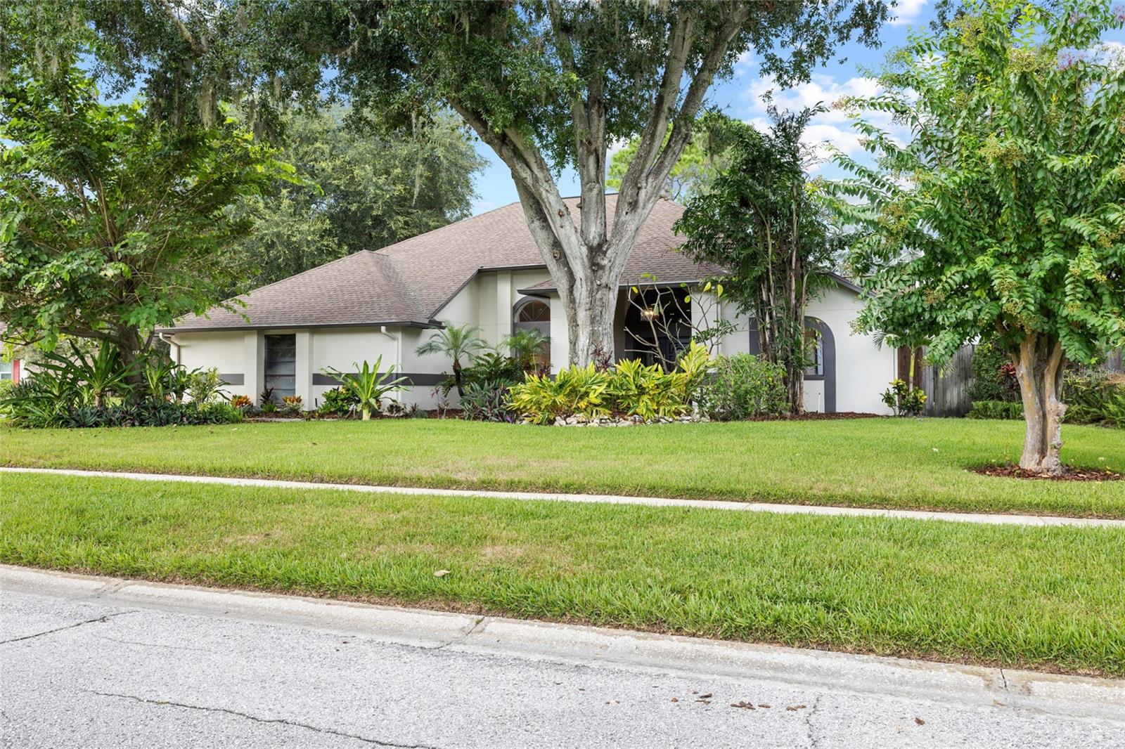 18243 Clear Lake Dr Property Photo 3