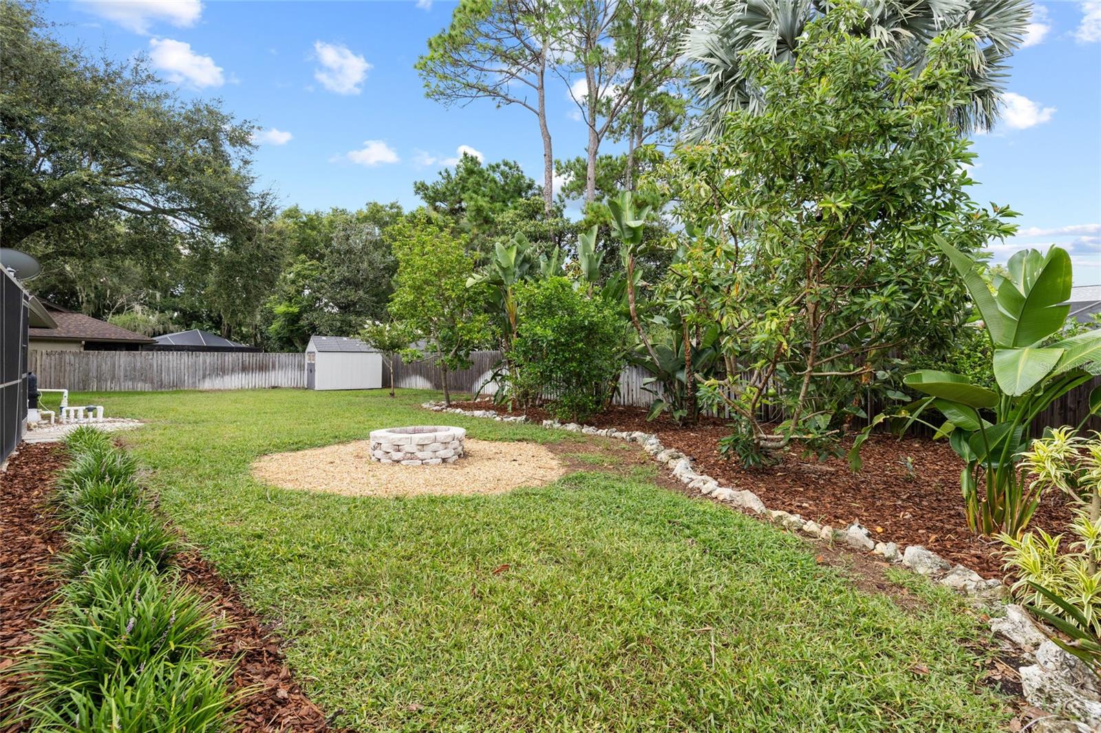 18243 Clear Lake Dr Property Photo 43