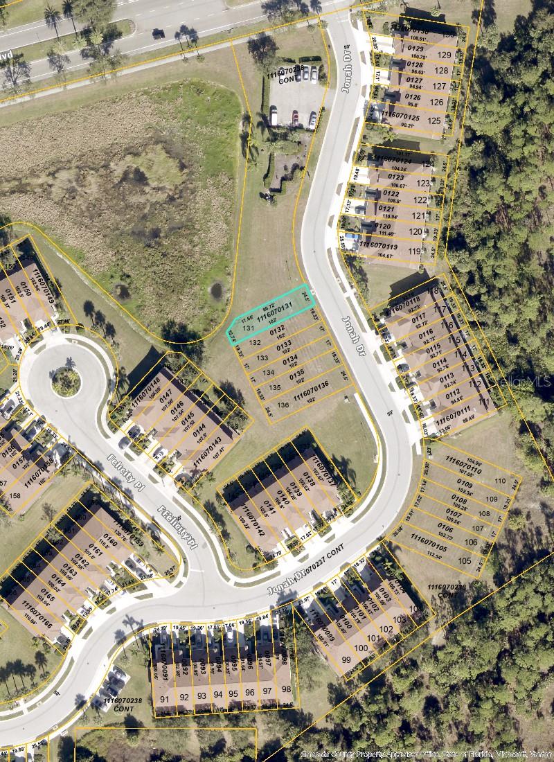 1310 Jonah Dr Property Photo 3