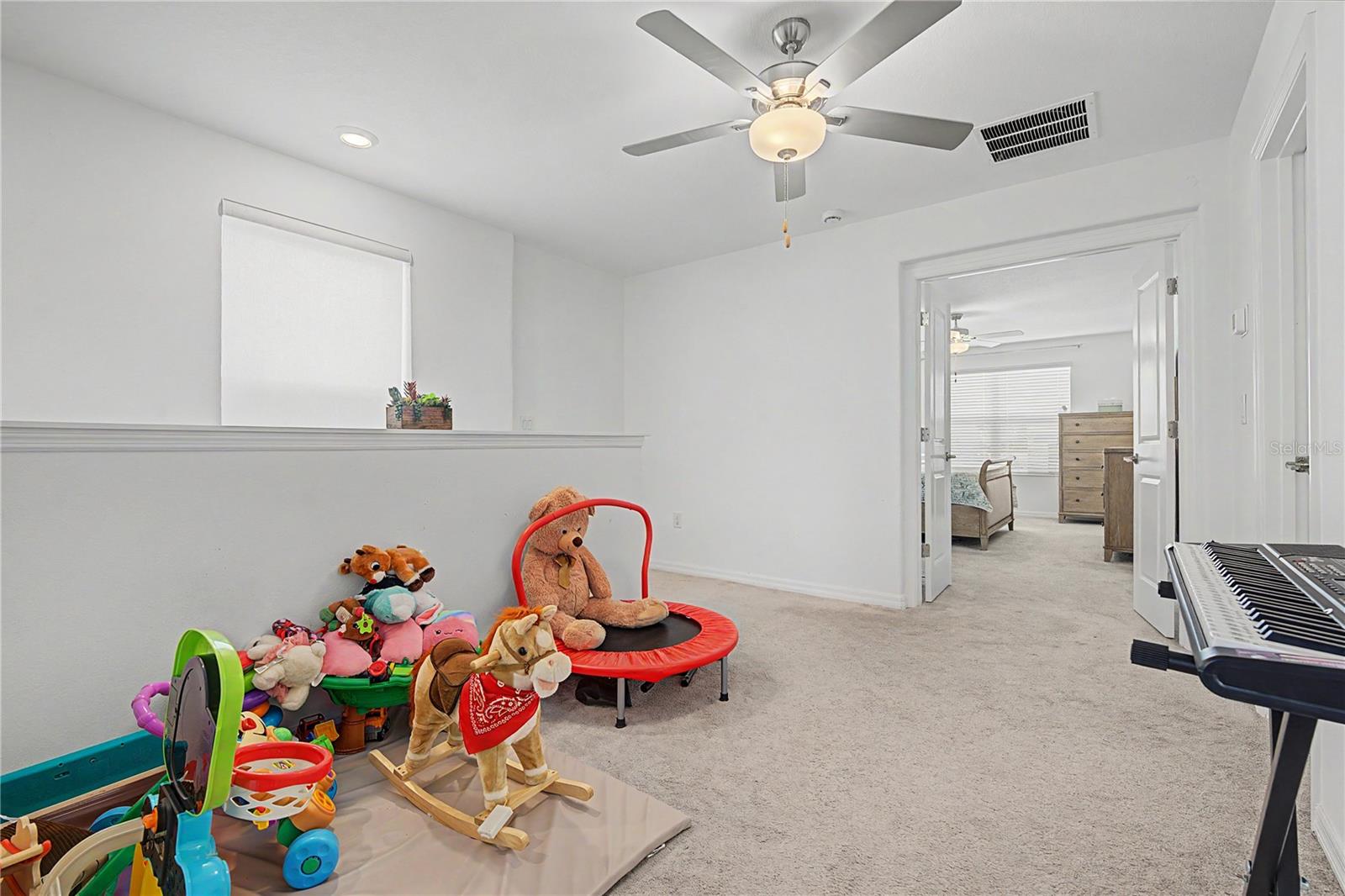 6357 Beverly Hills Dr Property Photo 22