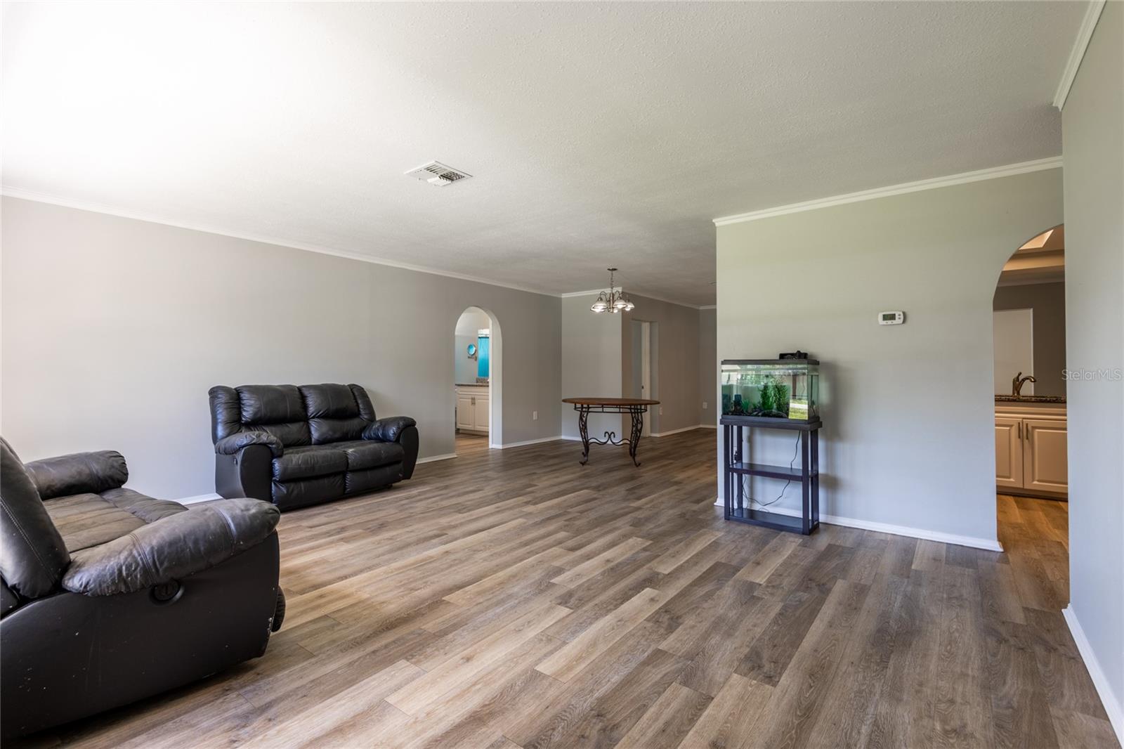 1257 Finland Dr Property Photo 4
