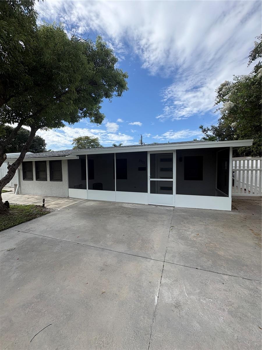 5171 97TH TER N Property Photo 1
