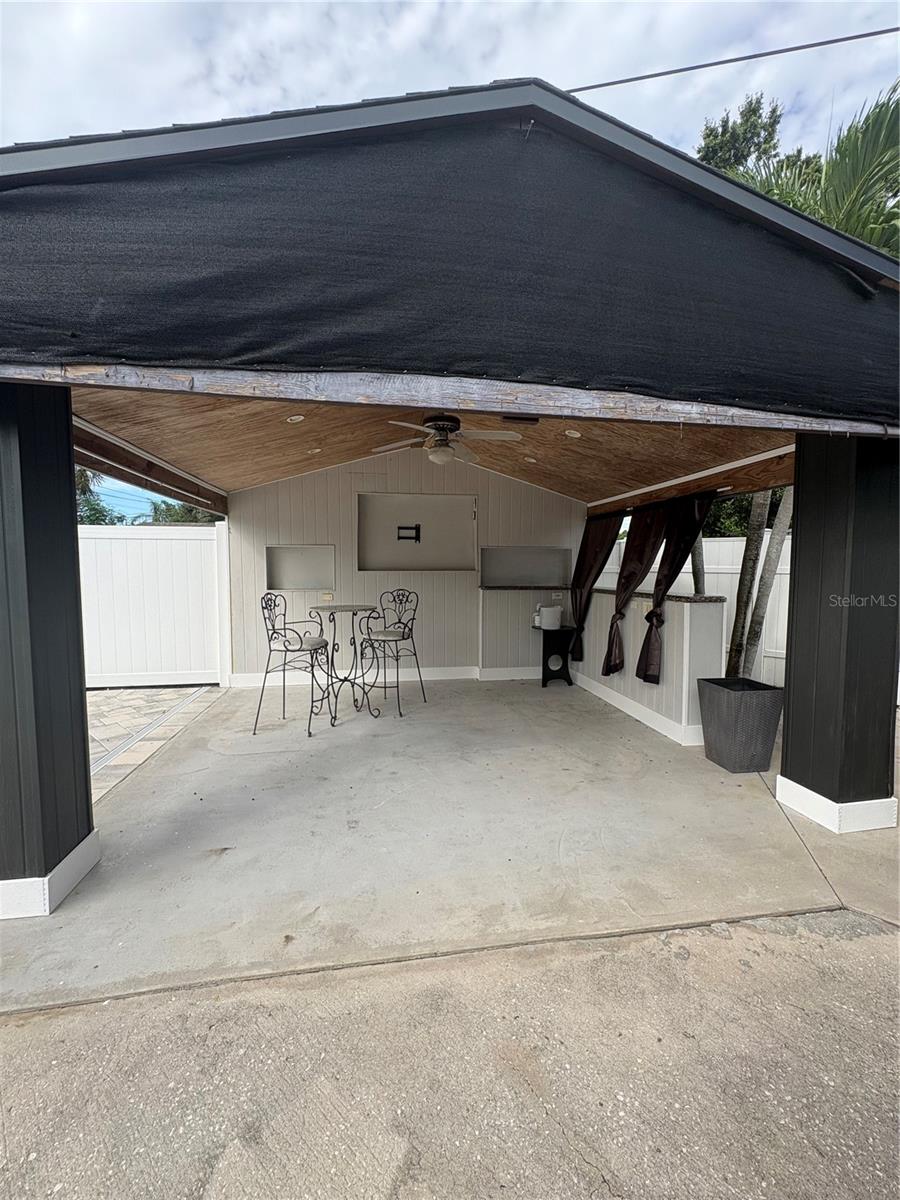 5171 97th Ter N Property Photo 15