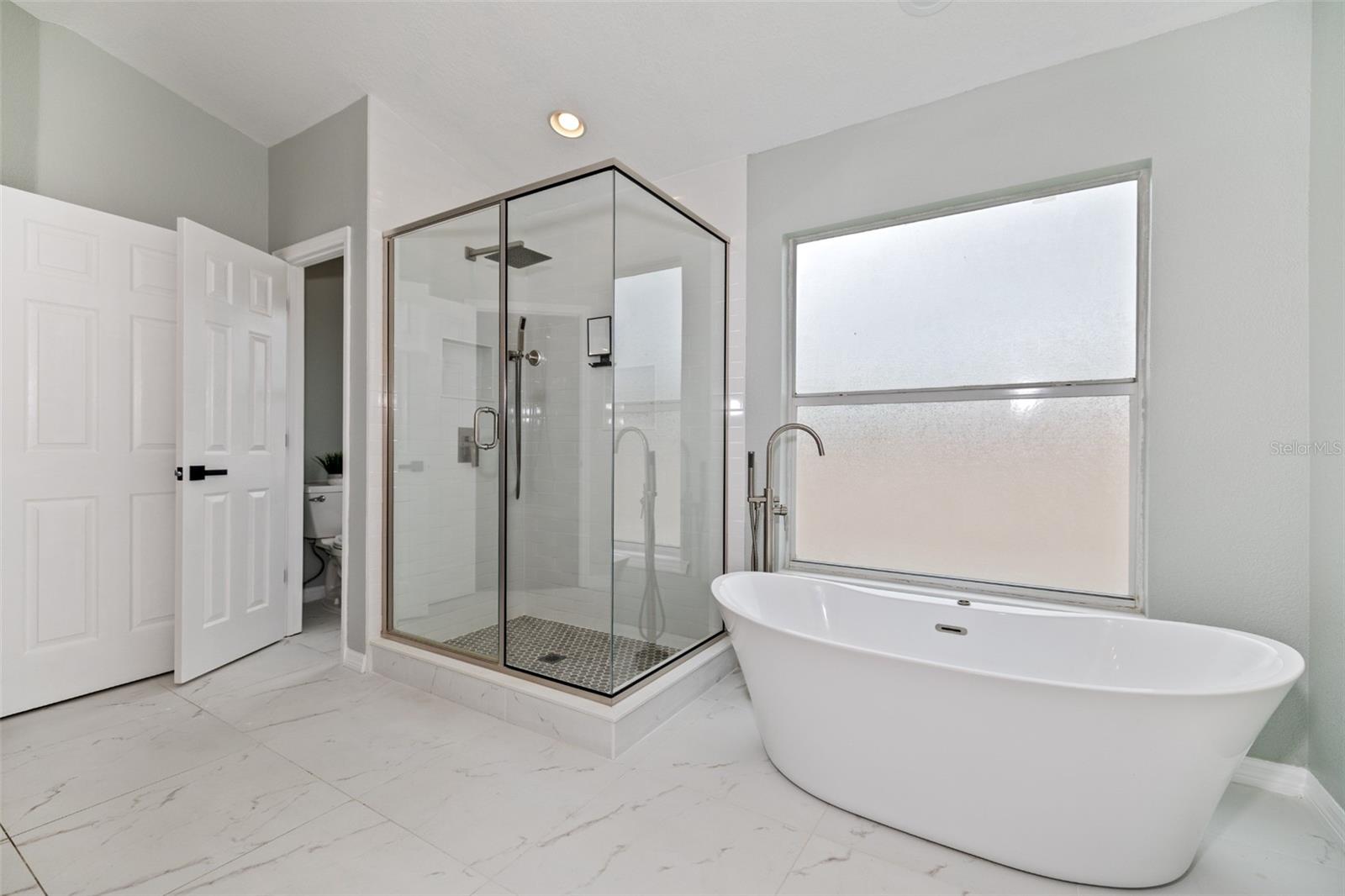 15713 Muirfield Dr Property Photo 26