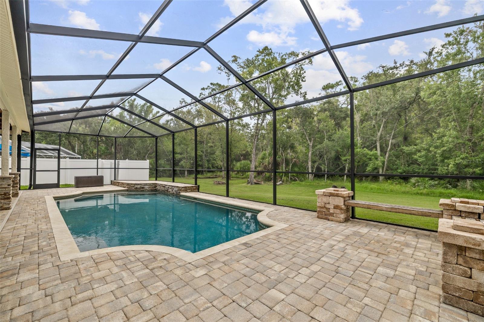 15713 Muirfield Dr Property Photo 36