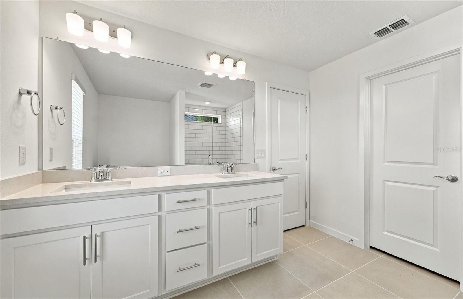 33506 Barnebrook Dr Property Photo 12