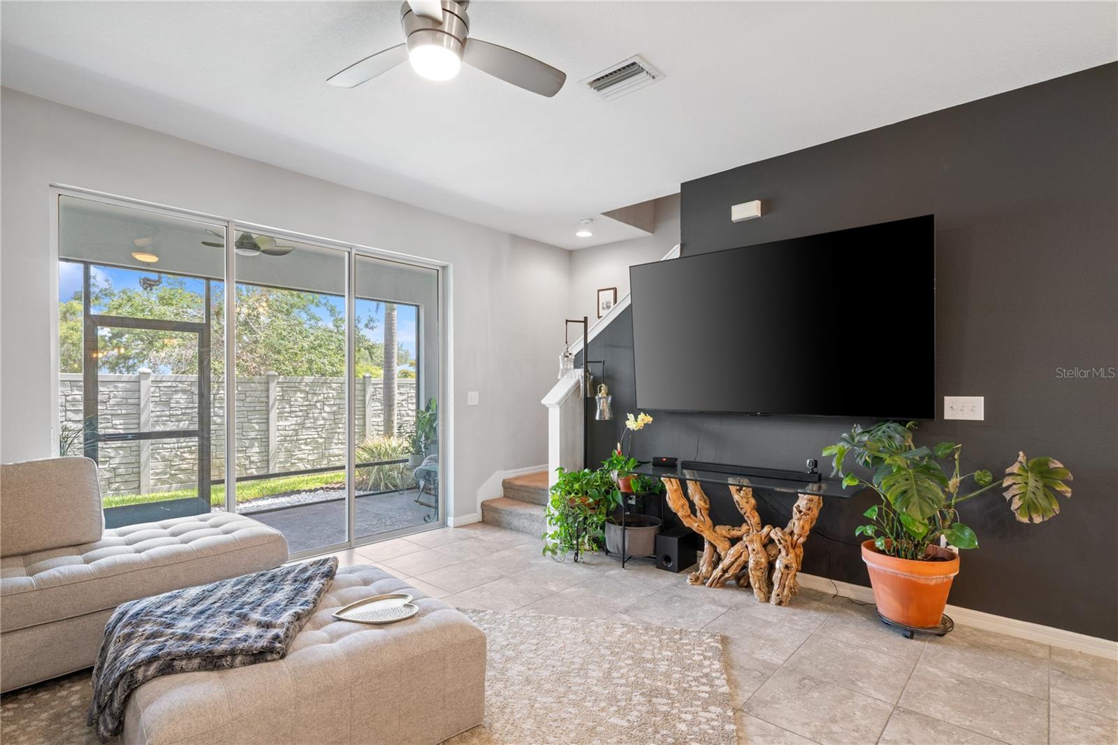 4504 Silver Lining St Property Photo 15