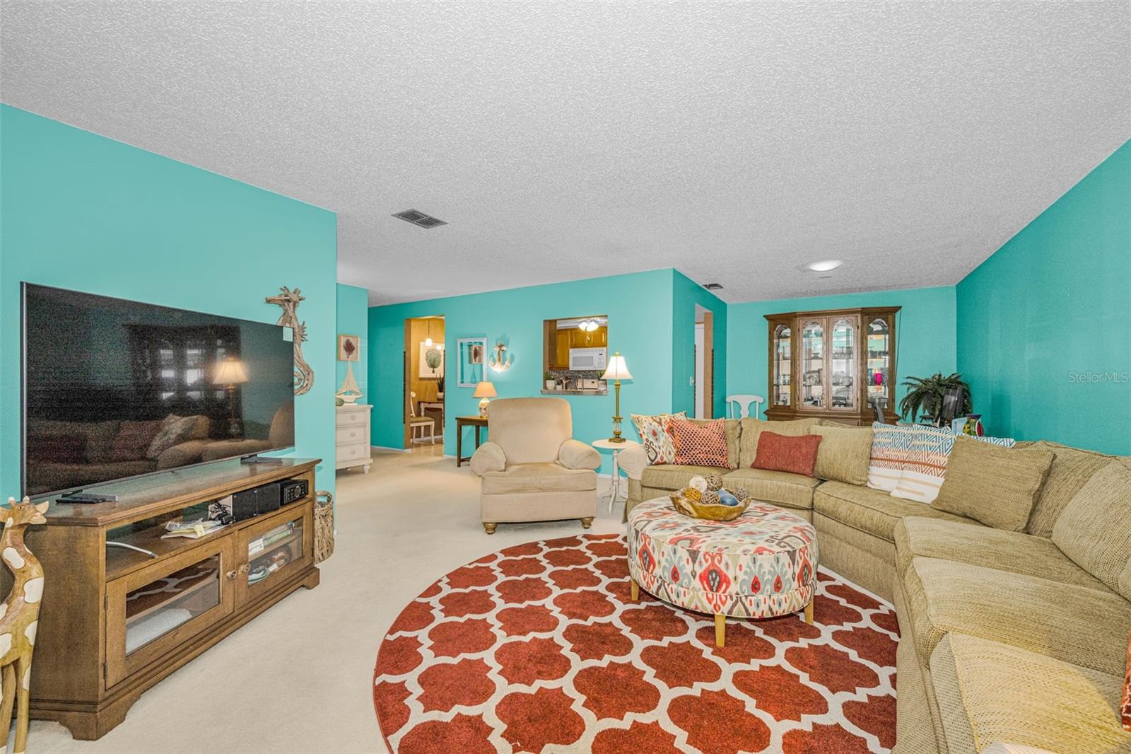 1251 Sutherland Ct Property Photo 8