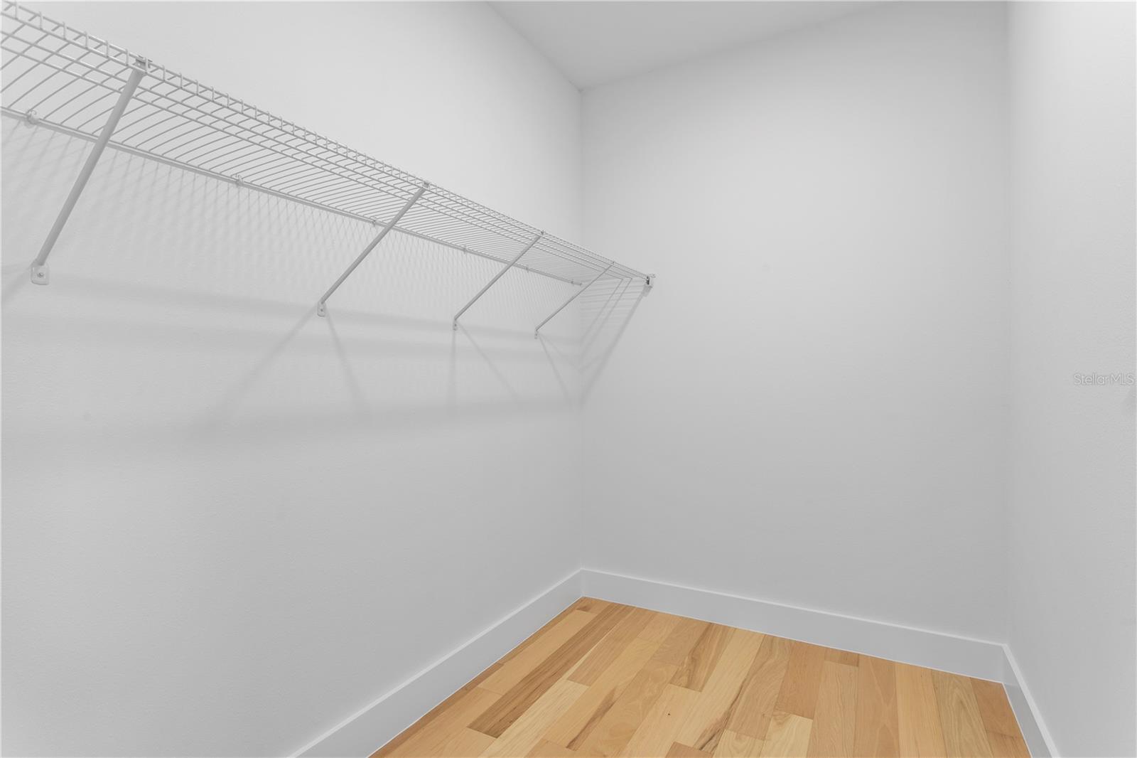 6830 S De Soto St Property Photo 36