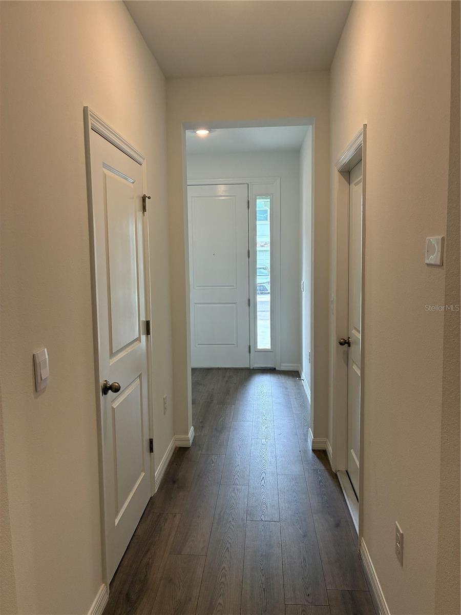 32519 Midsummer Night Ln Property Photo 3