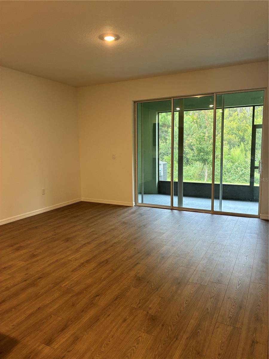 32519 Midsummer Night Ln Property Photo 8