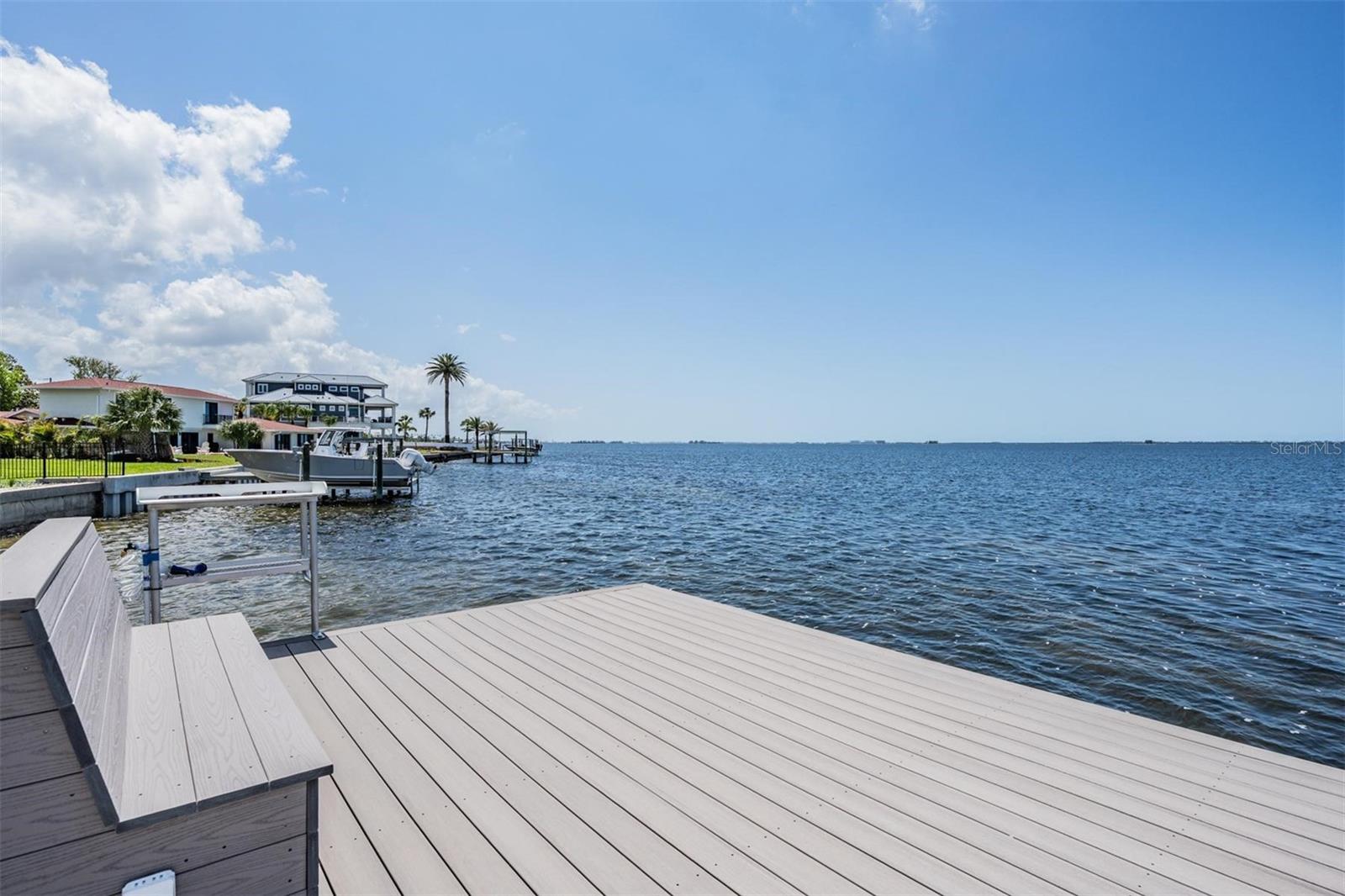 128 Carlyle Dr Property Photo 64