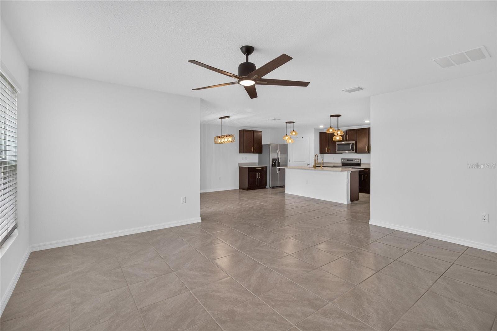 3084 Living Coral St Property Photo 5