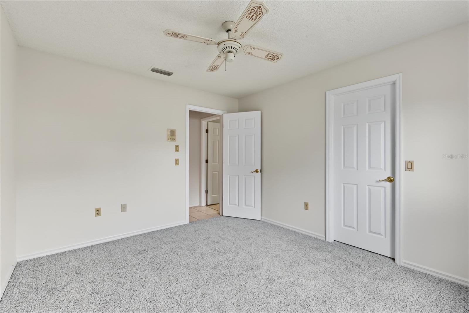 5328 Florentine Ct Property Photo 7