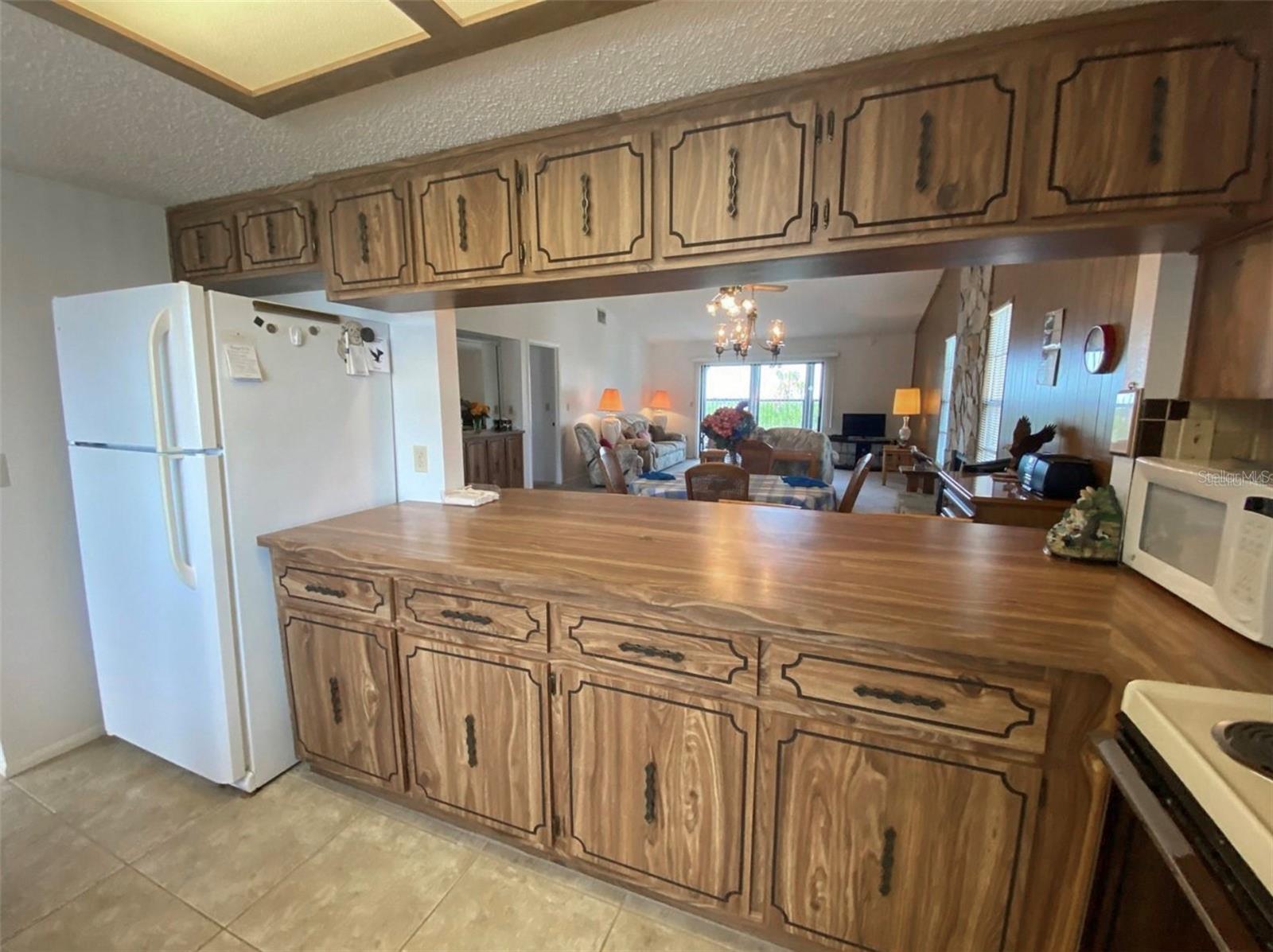 9940 Eagles Point Cir #4 Property Photo 6