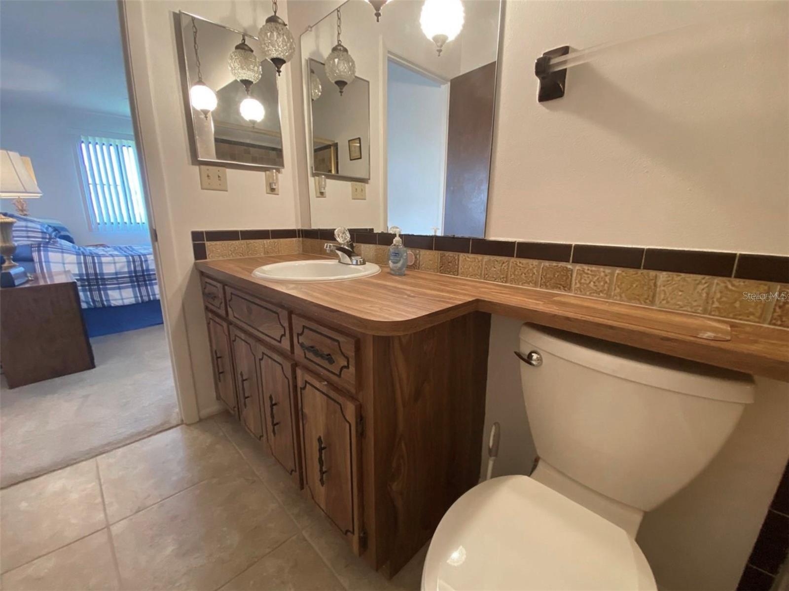 9940 Eagles Point Cir #4 Property Photo 24