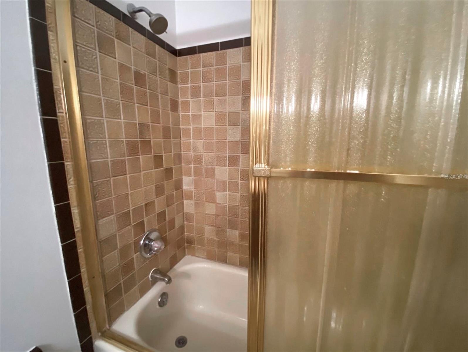 9940 Eagles Point Cir #4 Property Photo 29