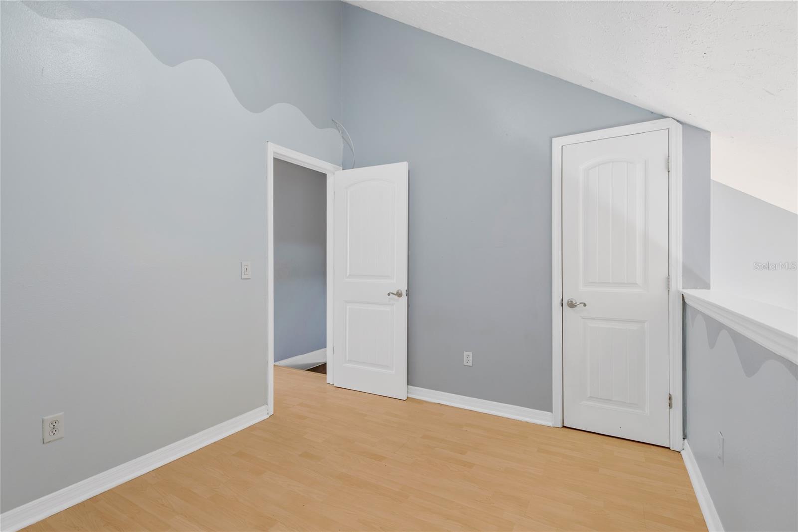 609 Saint Henry Dr Property Photo 15