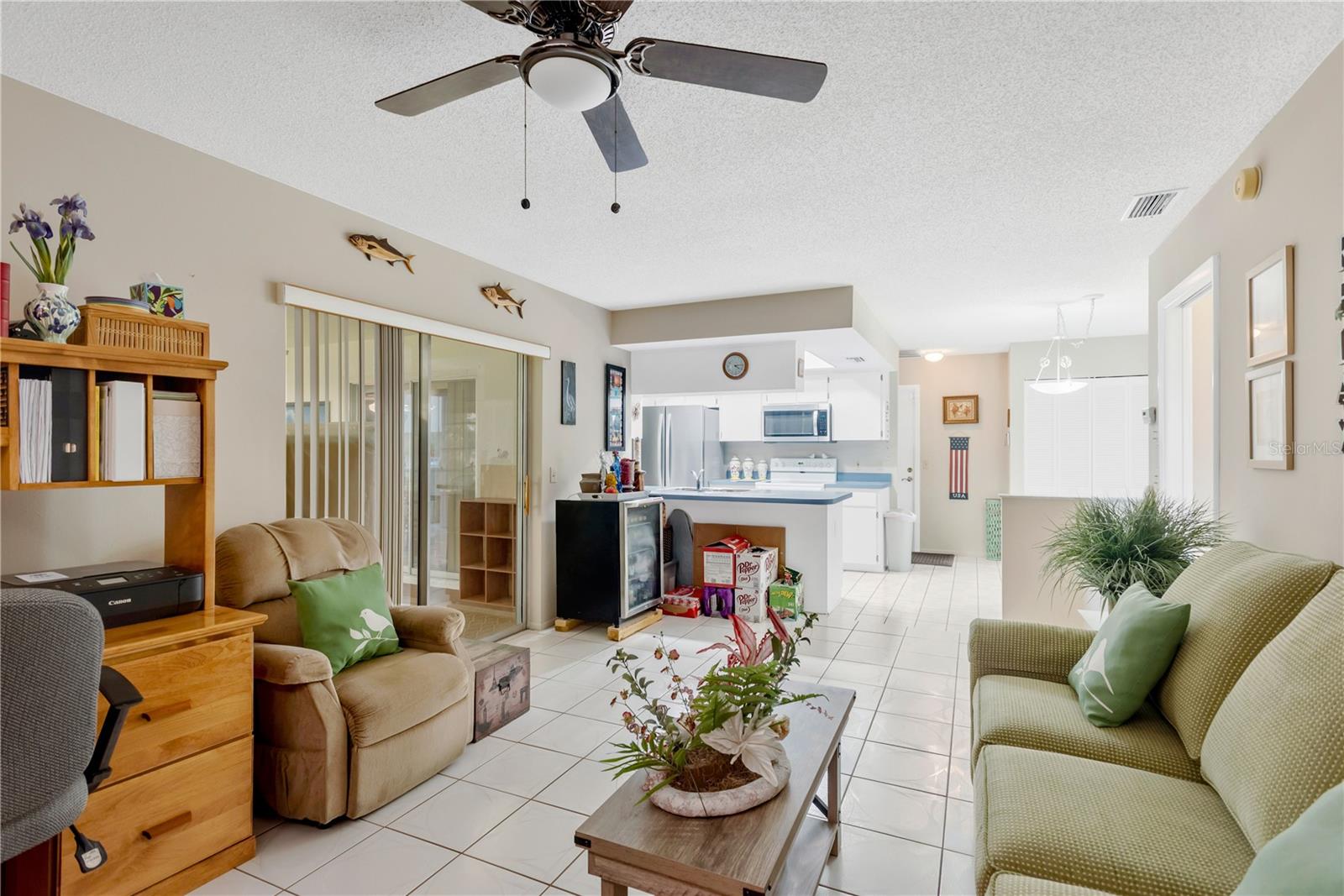 10811 Peppertree Ln Property Photo 8