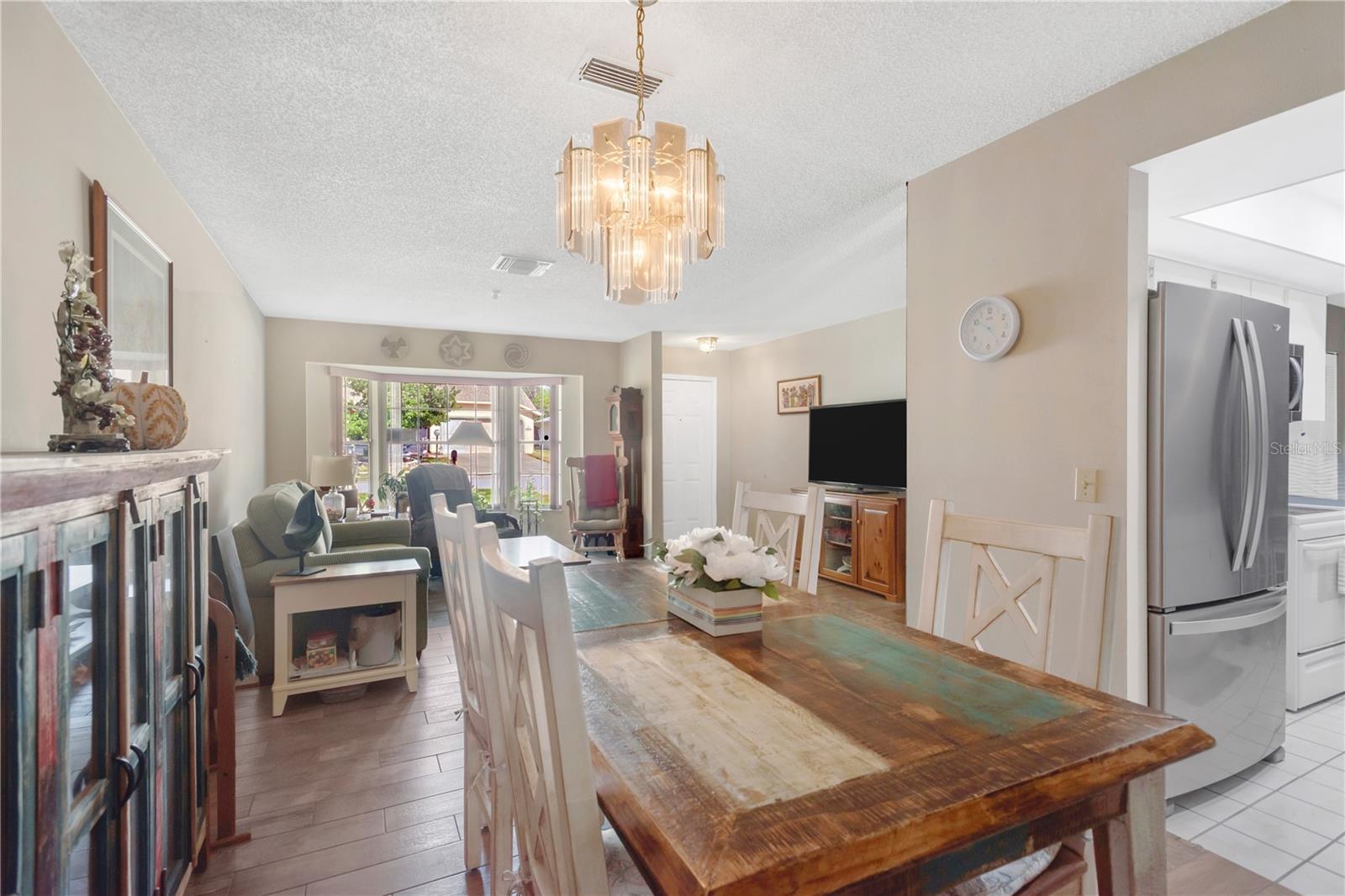 10811 Peppertree Ln Property Photo 11