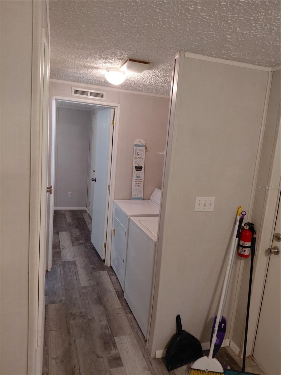 35920 Hilnick Dr Property Photo 10
