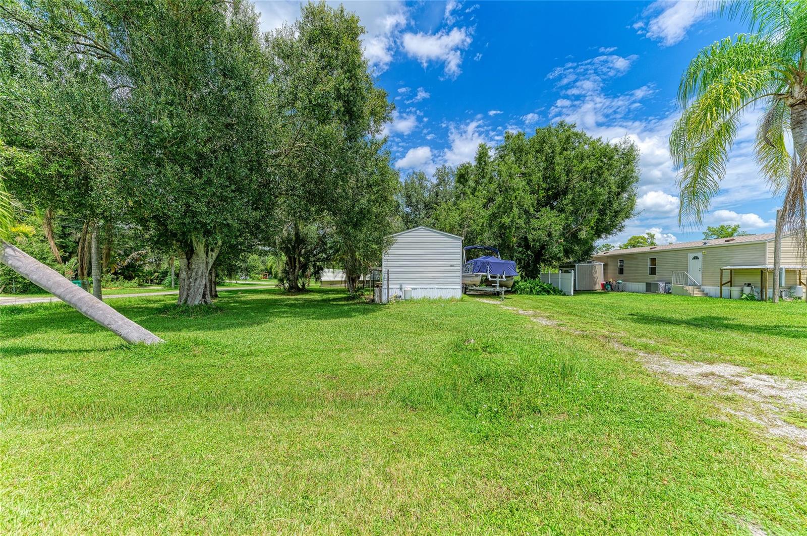 35920 Hilnick Dr Property Photo 15