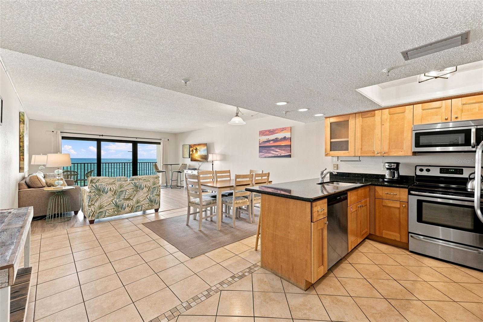 12924 Gulf Blvd #304 Property Photo 8