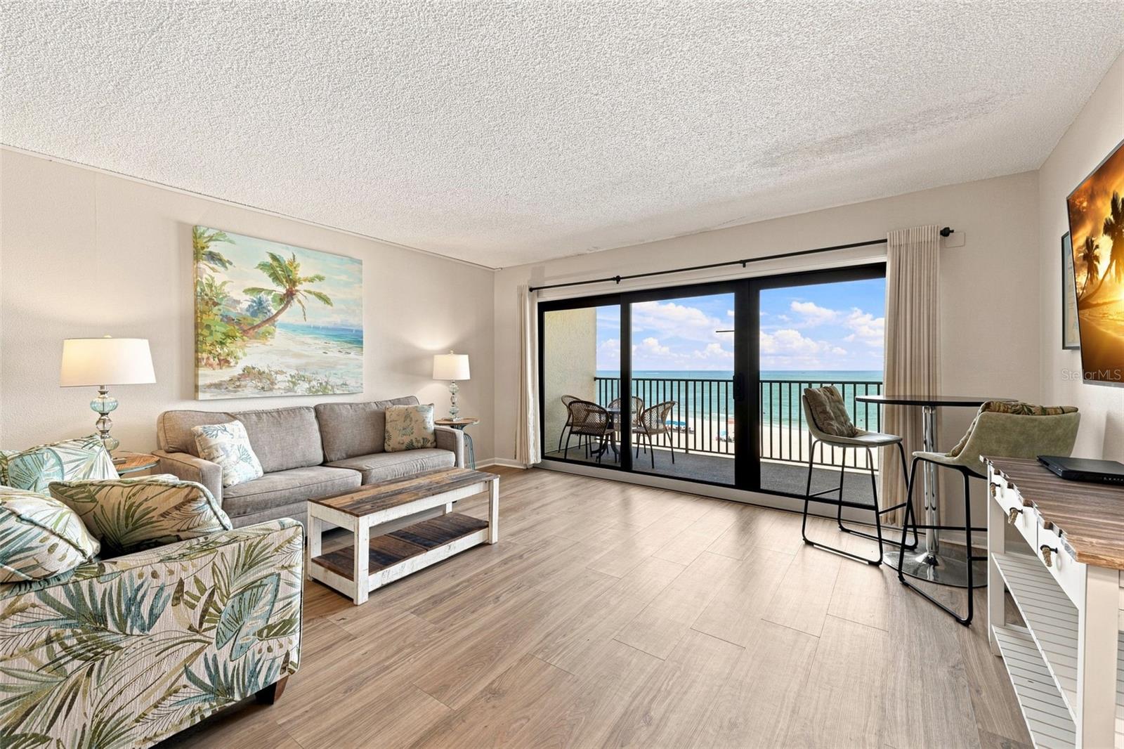 12924 Gulf Blvd #304 Property Photo 10