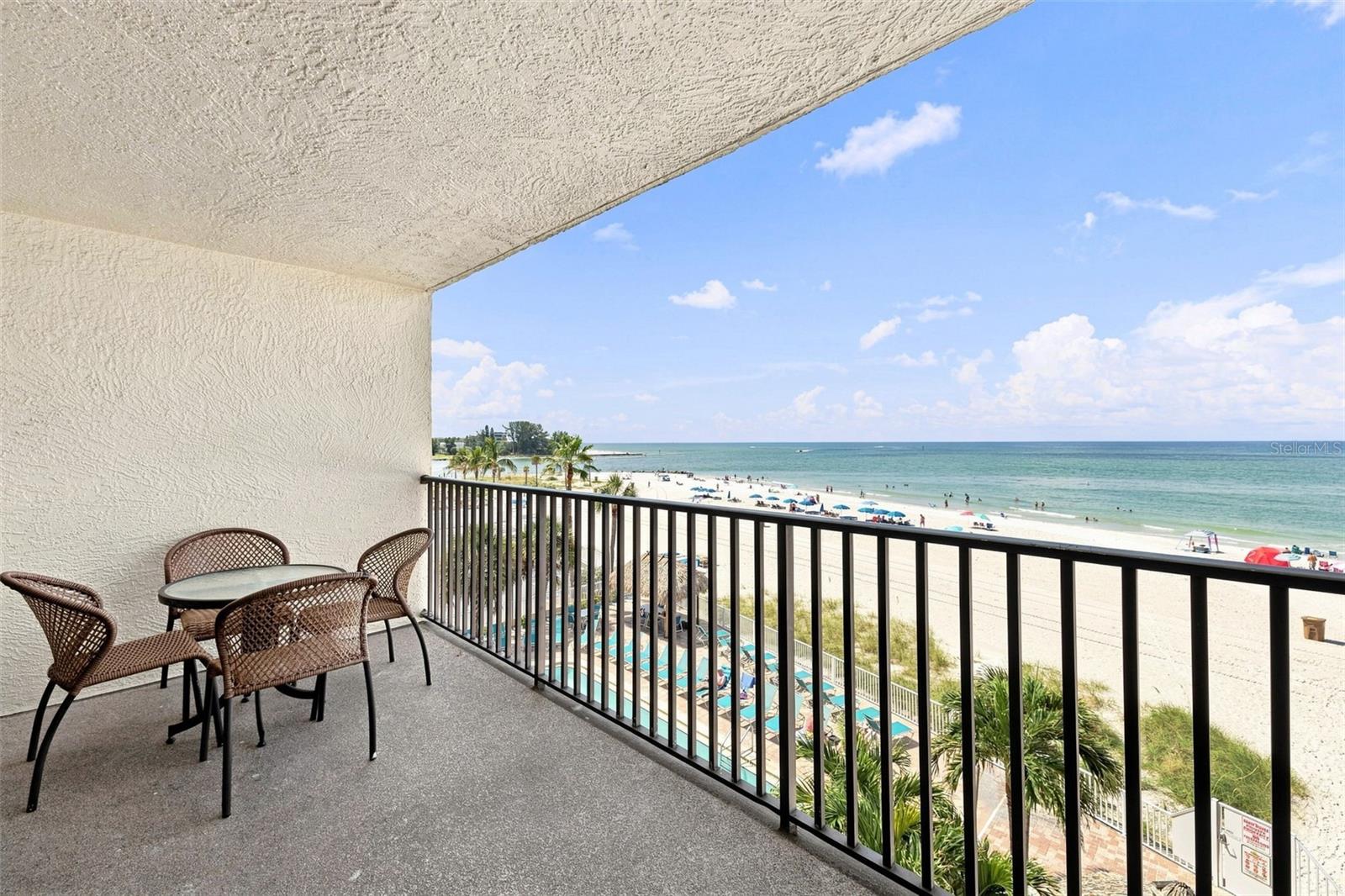 12924 Gulf Blvd #304 Property Photo 25