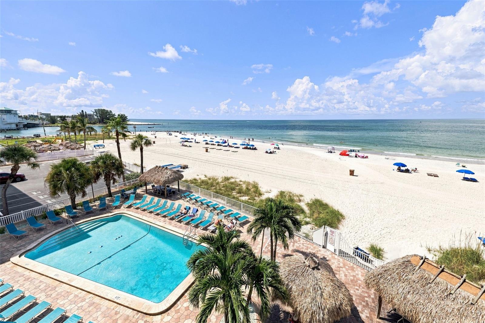 12924 Gulf Blvd #304 Property Photo 28