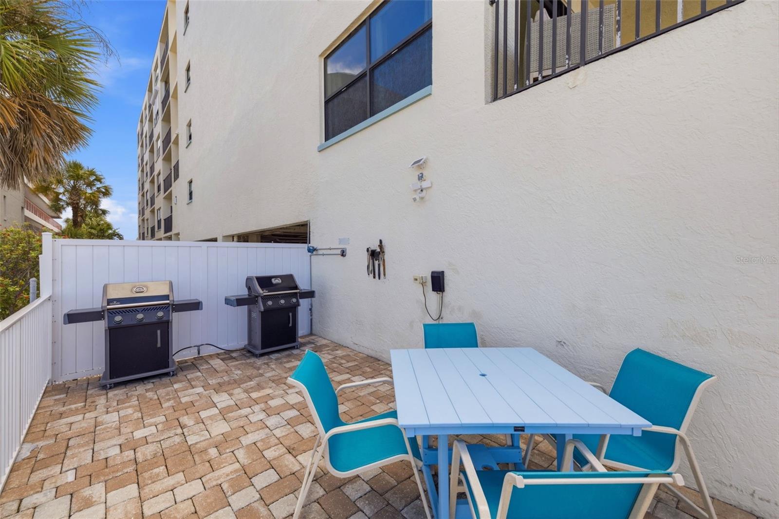 12924 Gulf Blvd #304 Property Photo 29