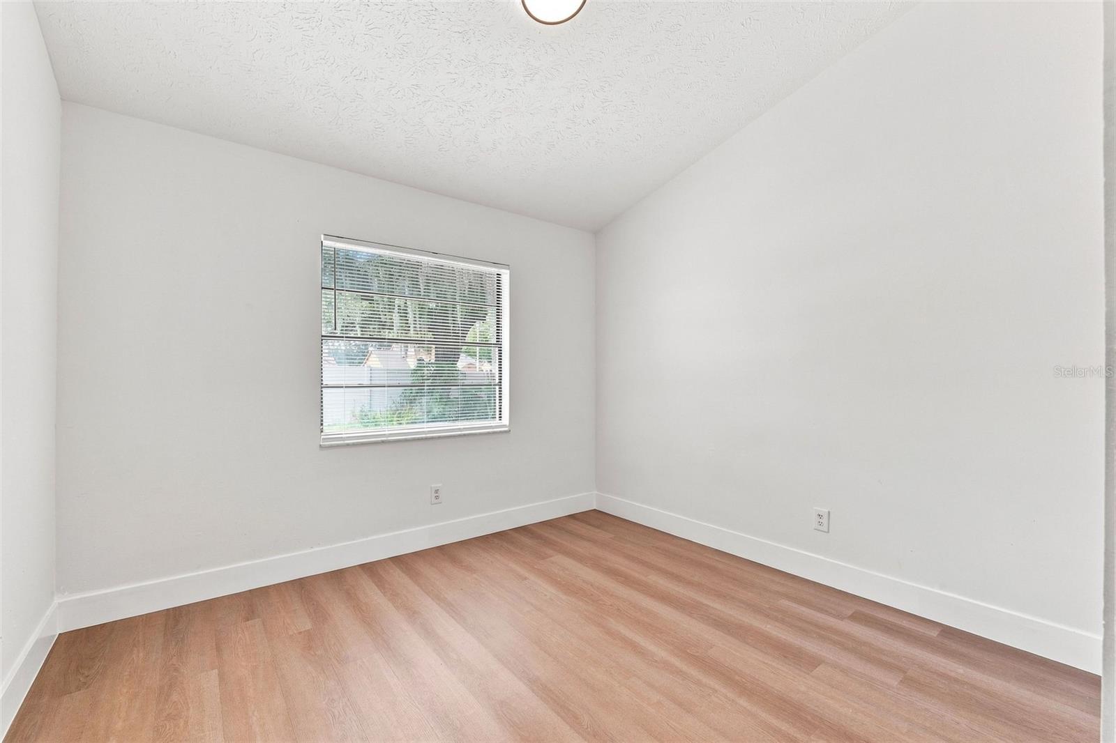 1607 Oak Arbor Ln Property Photo 23