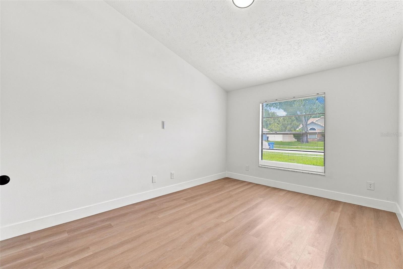 1607 Oak Arbor Ln Property Photo 25