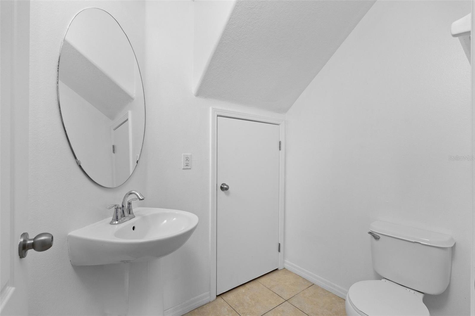 10931 Keys Gate Dr Property Photo 22