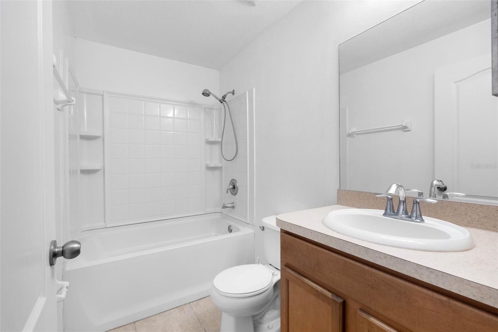 10931 Keys Gate Dr Property Photo 25