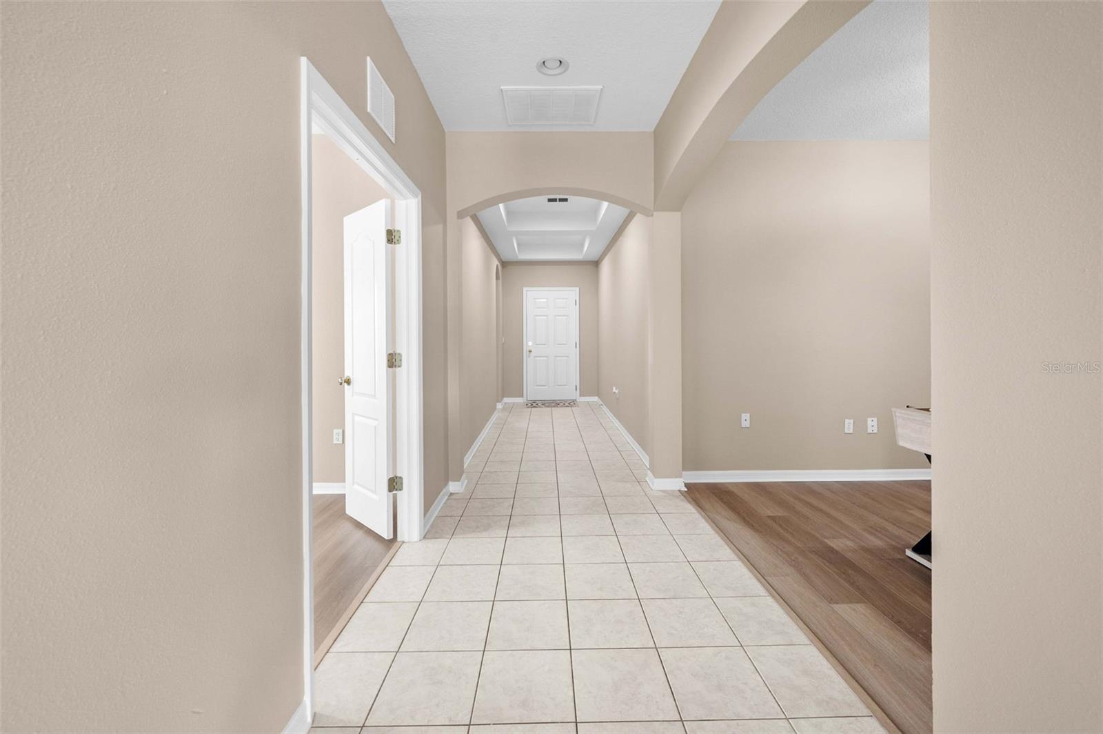 15114 Durango Cir Property Photo 5