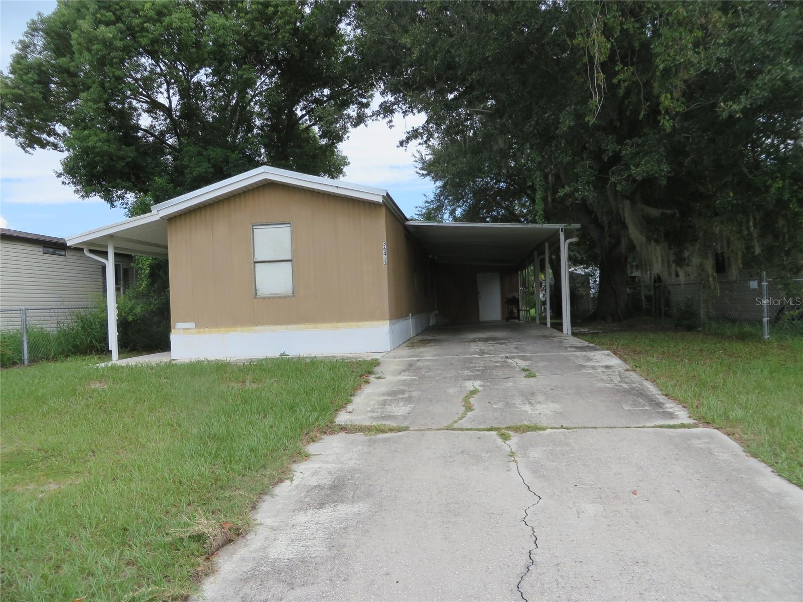 36413 Cherrywood Ln Property Photo 2
