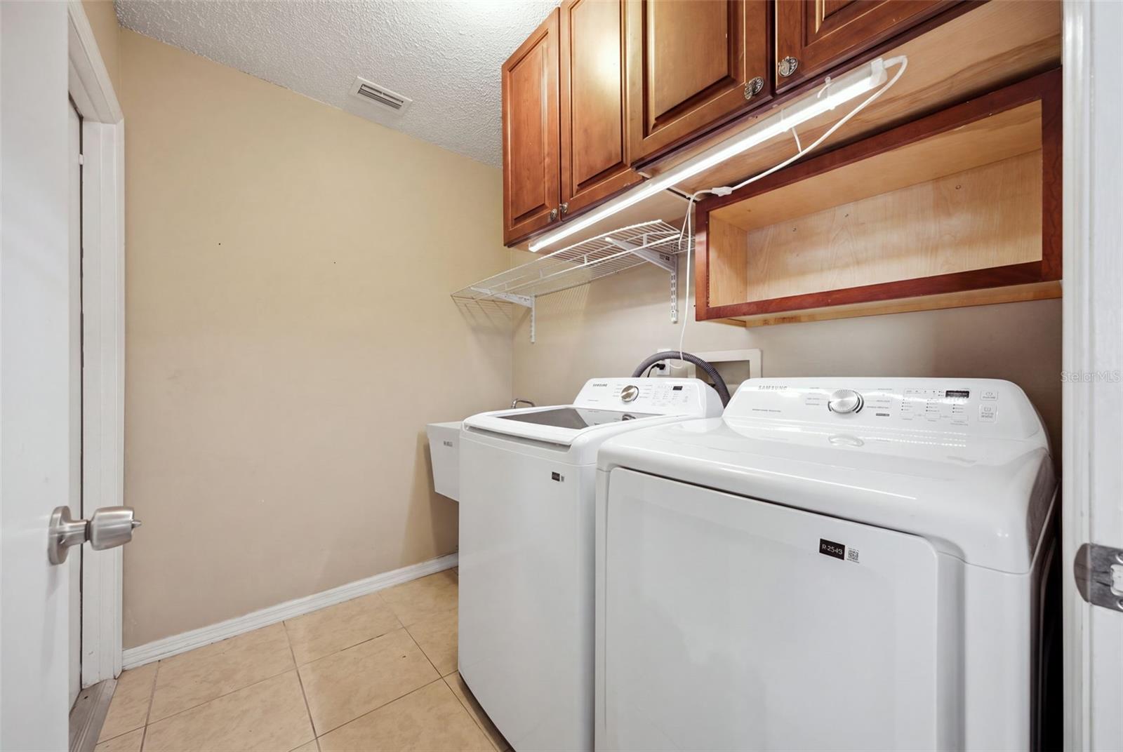 13801 Whitby Rd Property Photo 19