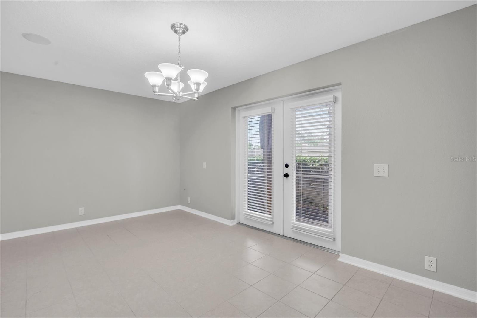 2570 Sea Wind Way Property Photo 17