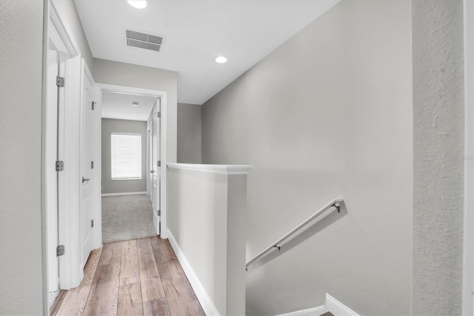 2570 Sea Wind Way Property Photo 19