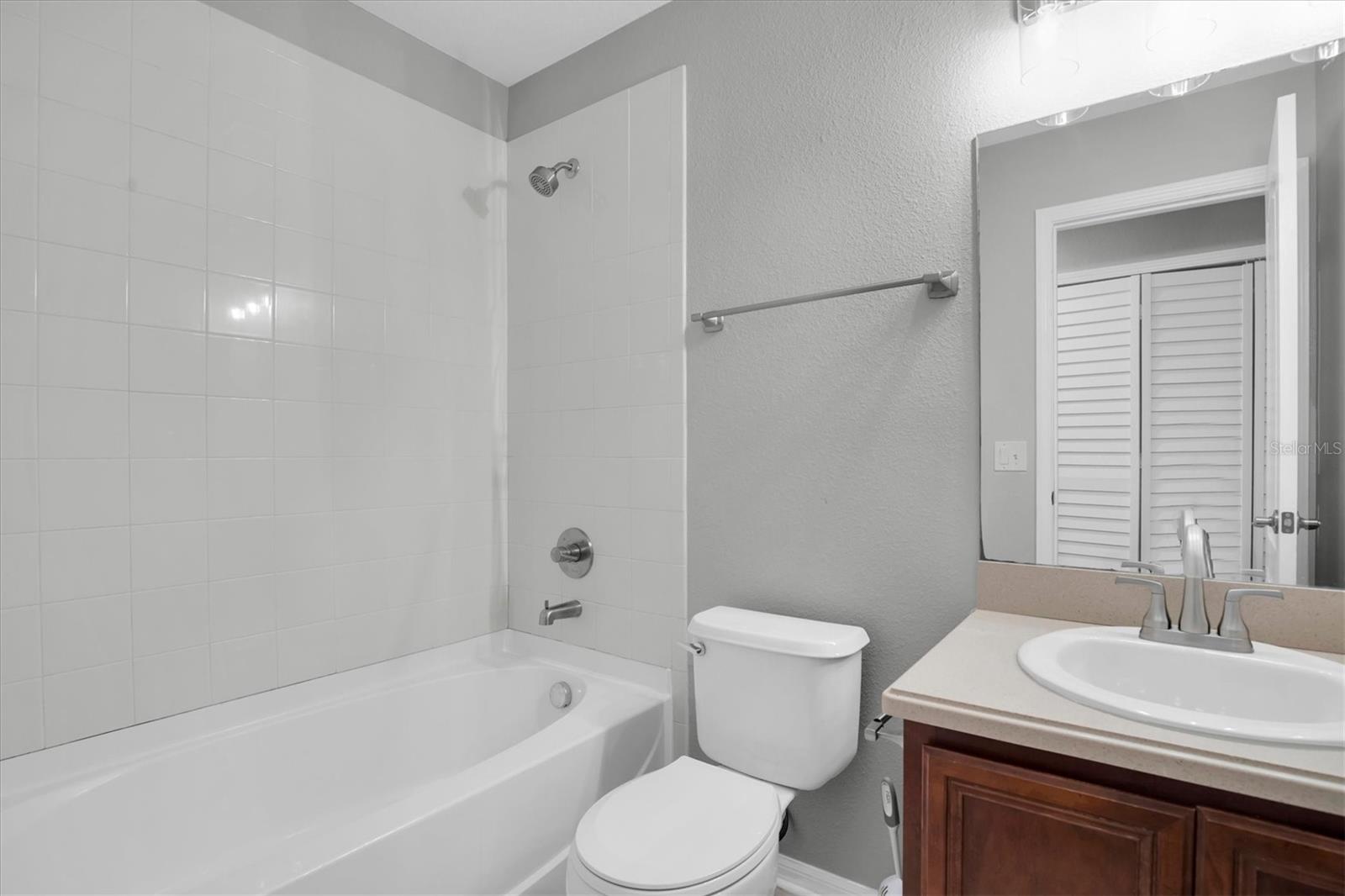 2570 Sea Wind Way Property Photo 26