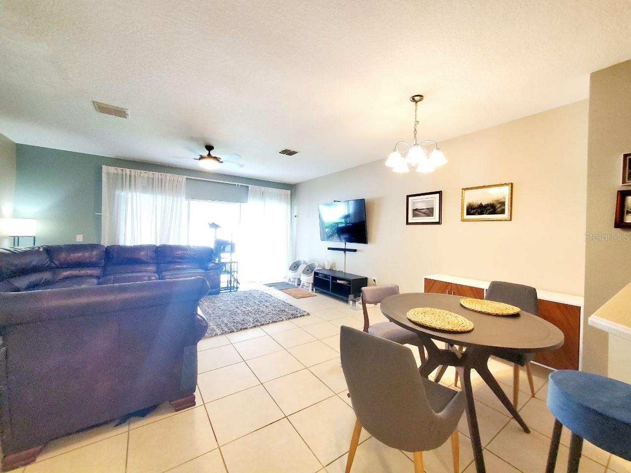 20420 Needletree Dr Property Photo 7
