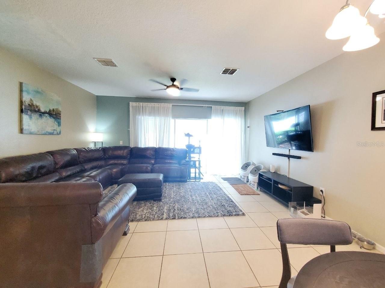 20420 Needletree Dr Property Photo 8