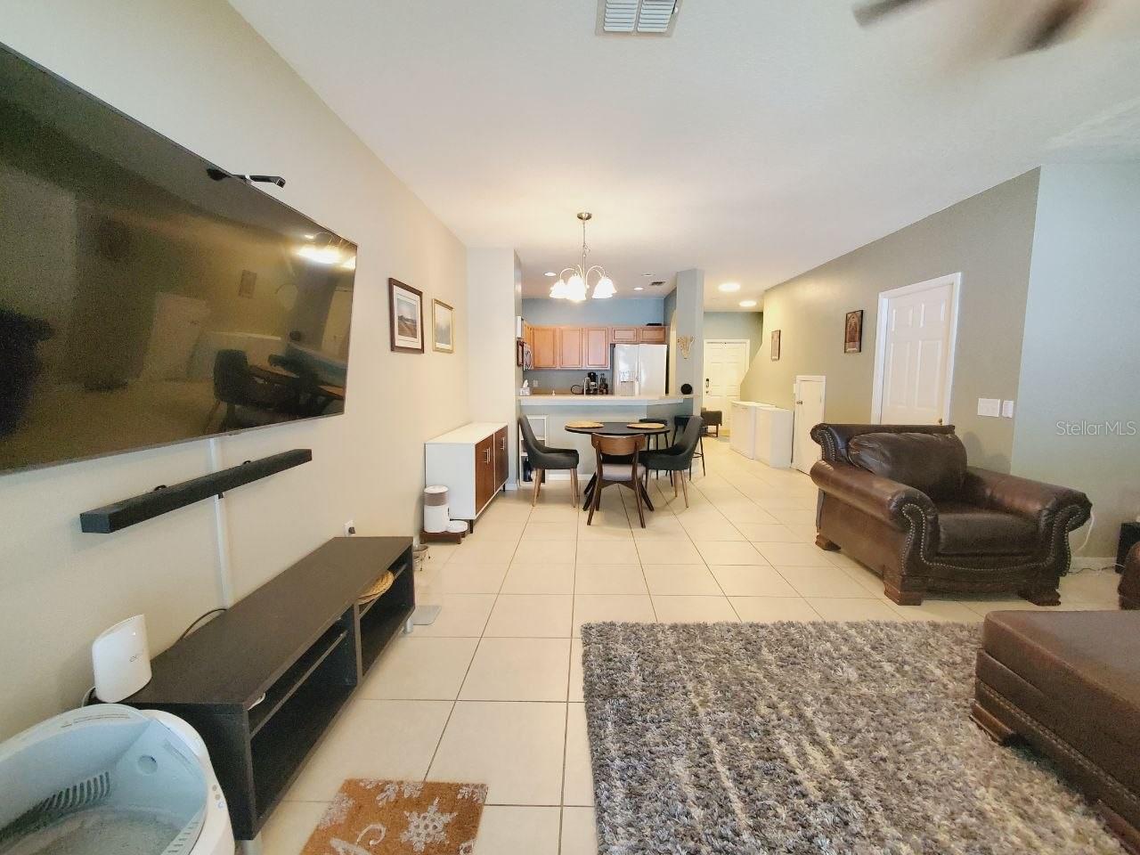 20420 Needletree Dr Property Photo 9