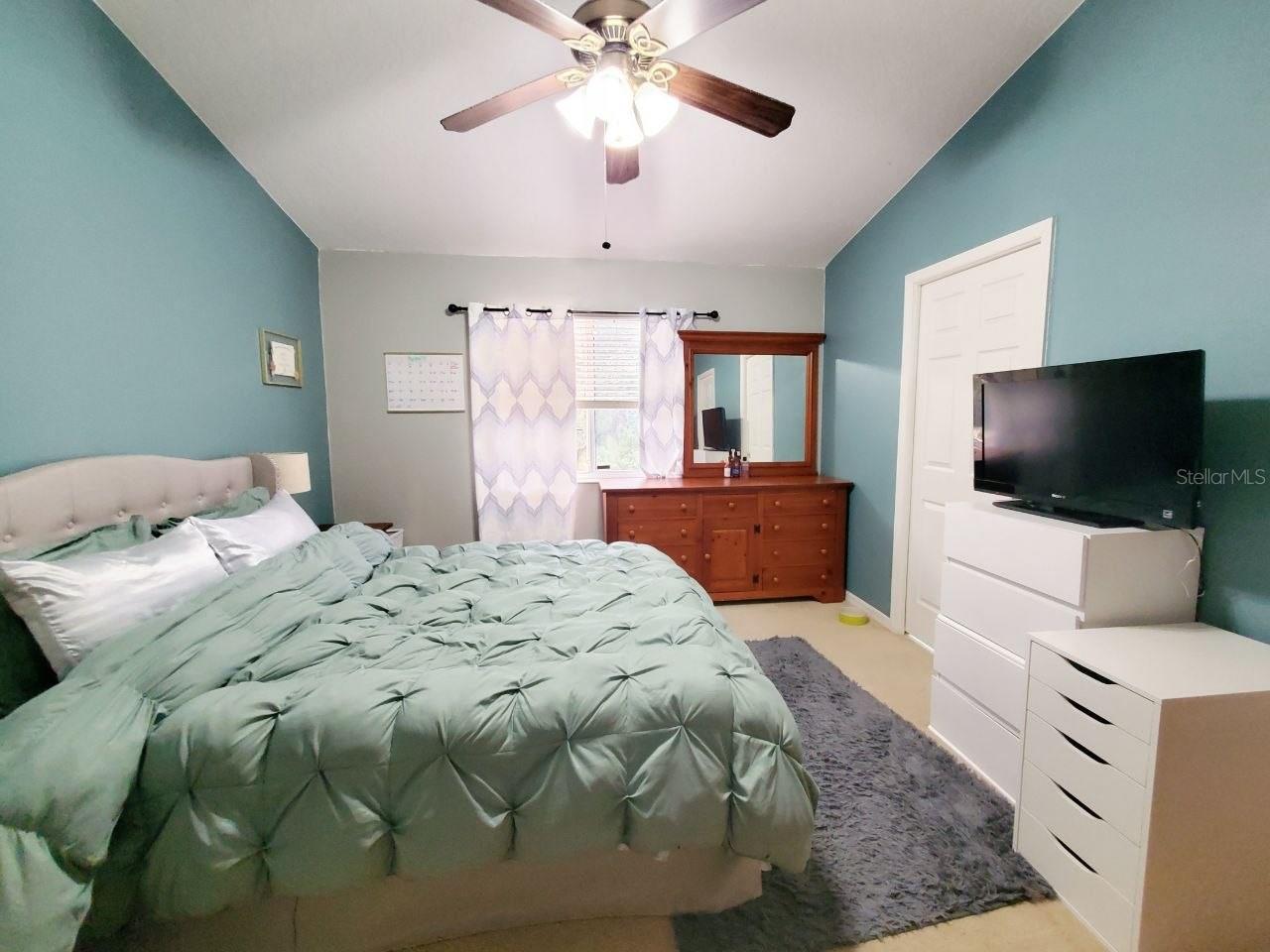 20420 Needletree Dr Property Photo 14