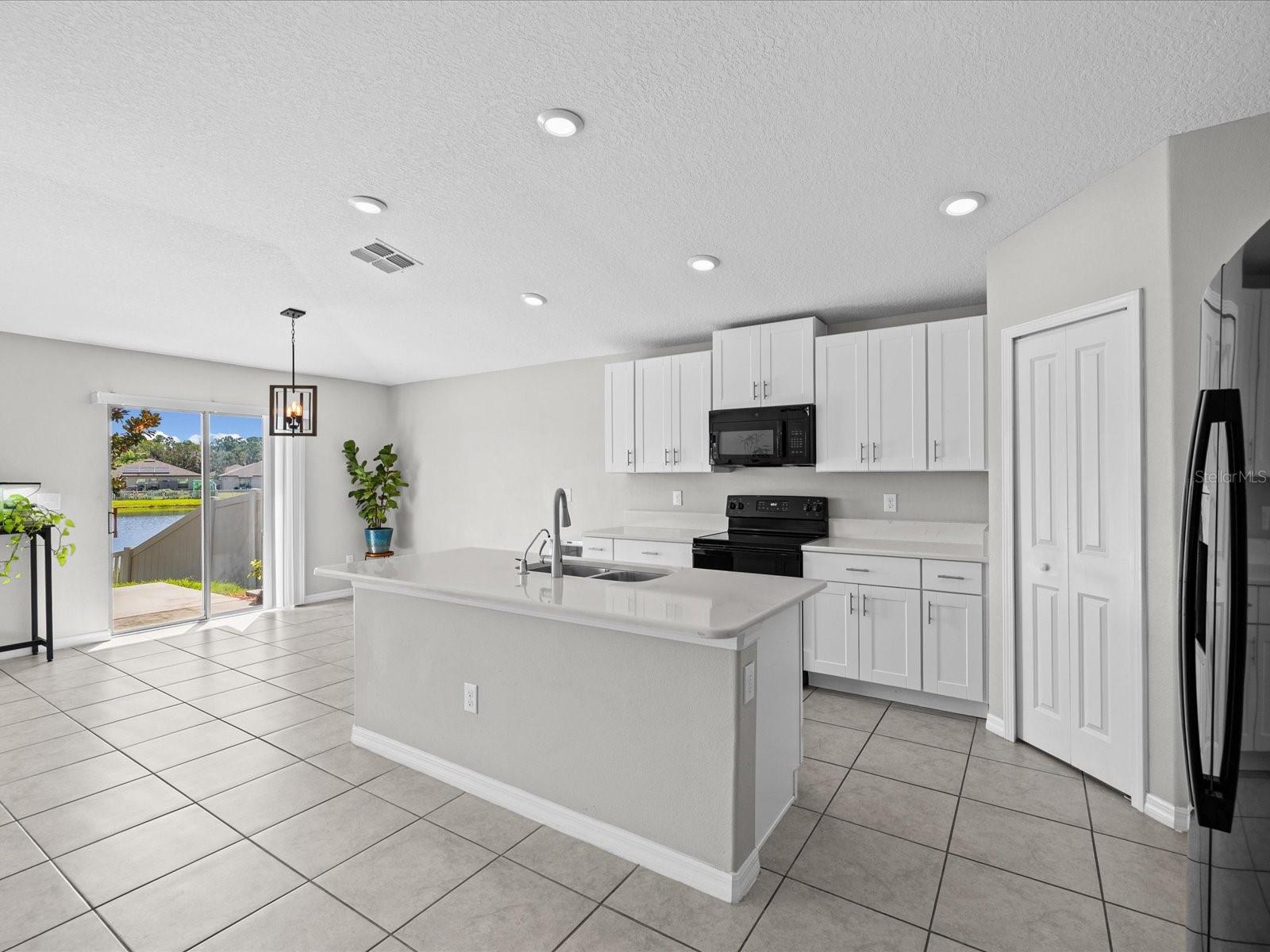 15416 Wicked Strong St Property Photo 11