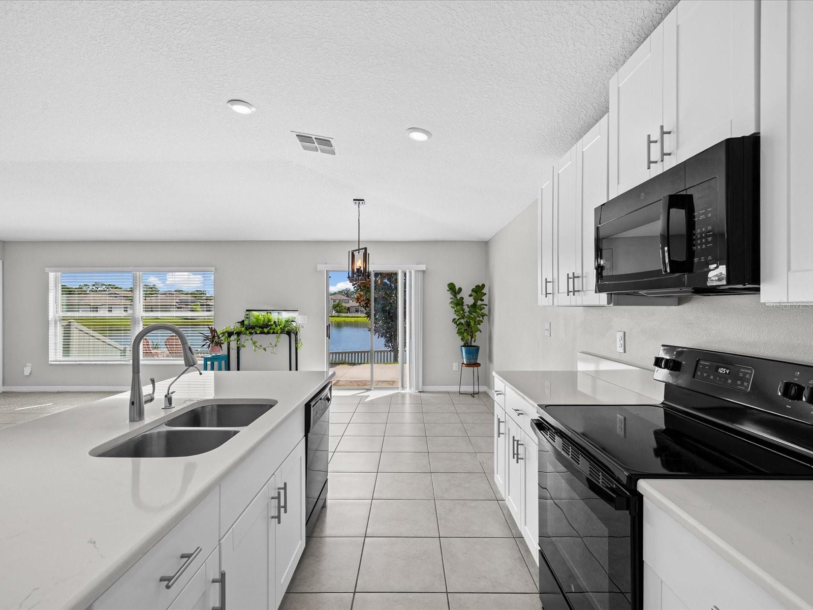 15416 Wicked Strong St Property Photo 14