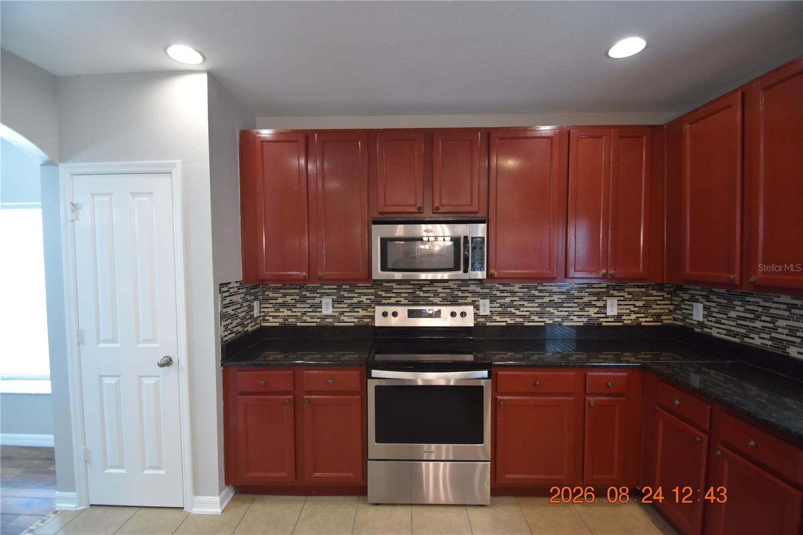 11405 Flora Springs Dr Property Photo 15